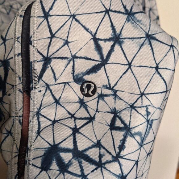 Lululemon | Retreat Yogi Crop Star Crushed Silver Fox Deep Navy - Picture 8 of 11